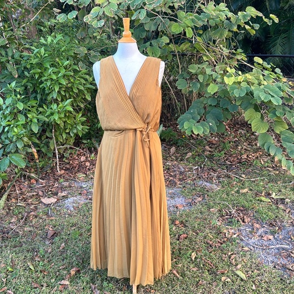 ASOS pleated wrap dress, NWT, size 14 - Picture 1 of 15